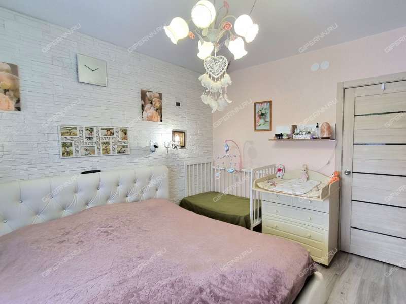 двухкомнатная квартира на Бурнаковской улице дом 121