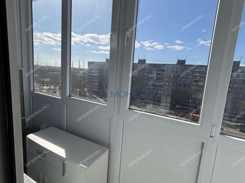 двухкомнатная квартира на проспекте Бусыгина дом 16