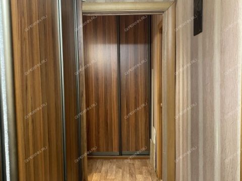 3-komnatnaya-ul-kovalihinskaya-d-72 фото