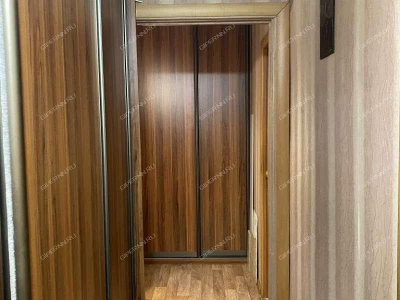 трёхкомнатная квартира на Ковалихинской улице дом 72