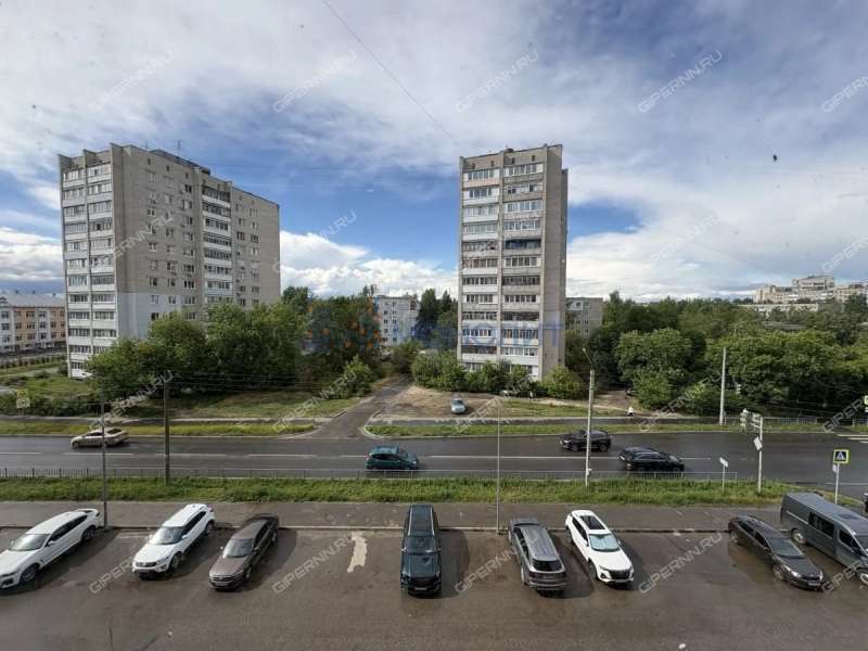 трёхкомнатная квартира на улице Строителей дом 9Вк3 город Дзержинск