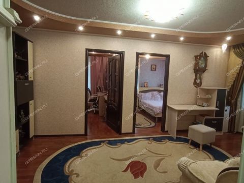 4-komnatnaya-ul-burdenko-d-19 фото