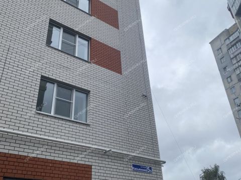 2-komnatnaya-ul-kompozitora-kasyanova-d-5b фото