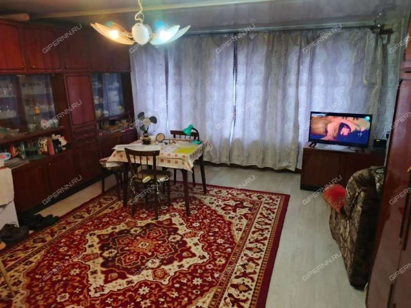дом на улице Островского рабочий посёлок Горбатовка