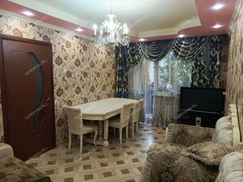 4-komnatnaya-ul-sergeya-akimova-d-21 фото