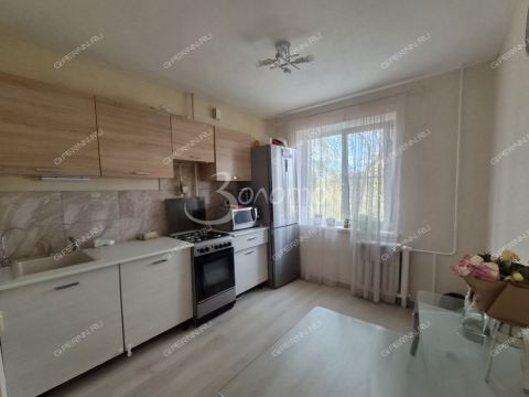 3-komnatnaya-ul-politboycov-d-18b фото