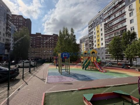 1-komnatnaya-ul-verhnepecherskaya-d-7-k1 фото