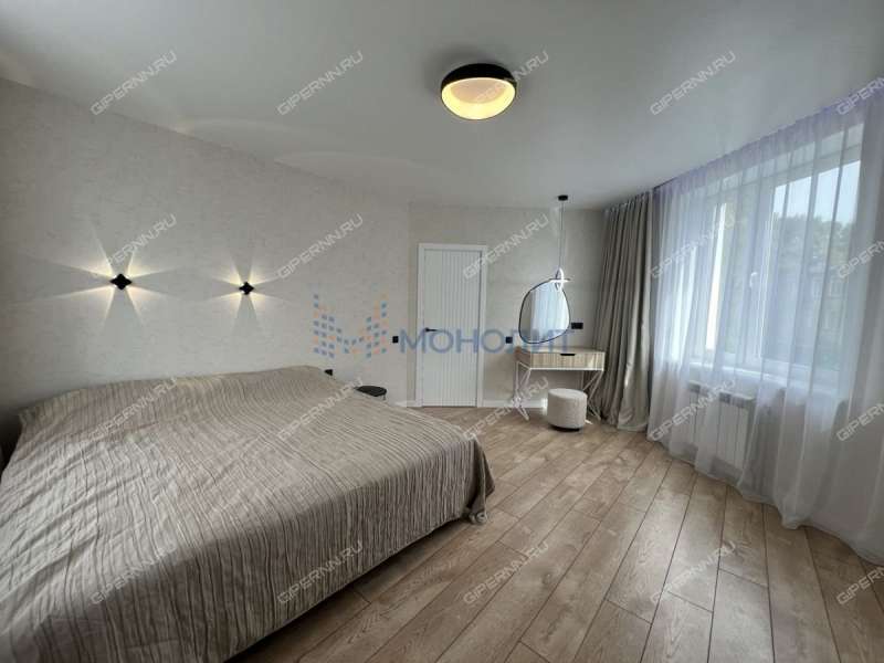 трёхкомнатная квартира на улице Семашко дом 28