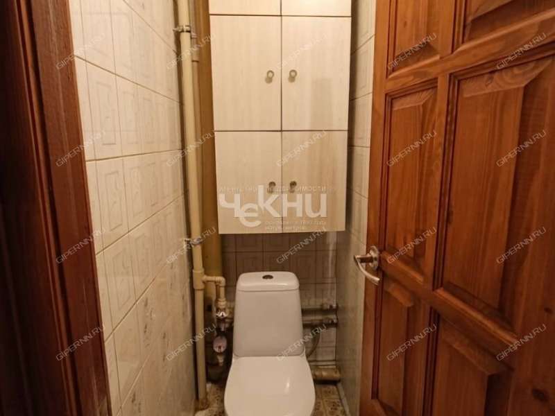 трёхкомнатная квартира на улице Красных Зорь дом 23