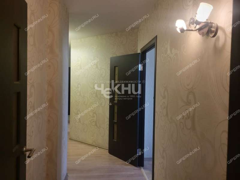 трёхкомнатная квартира на улице Сергея Акимова дом 25а