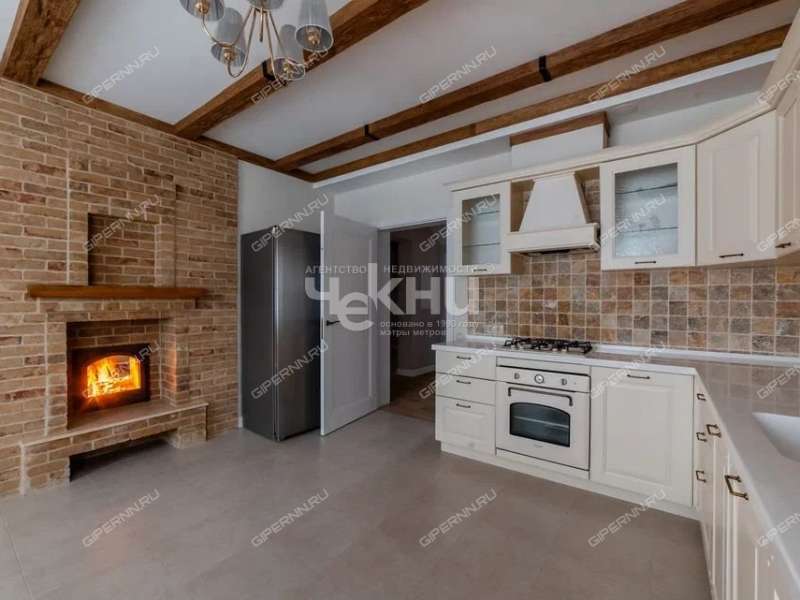 дом на Яблоневая ДП Земляникино