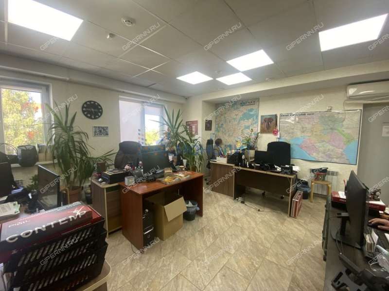 имущественный комплекс под офис, торговую площадь на улице Чаадаева