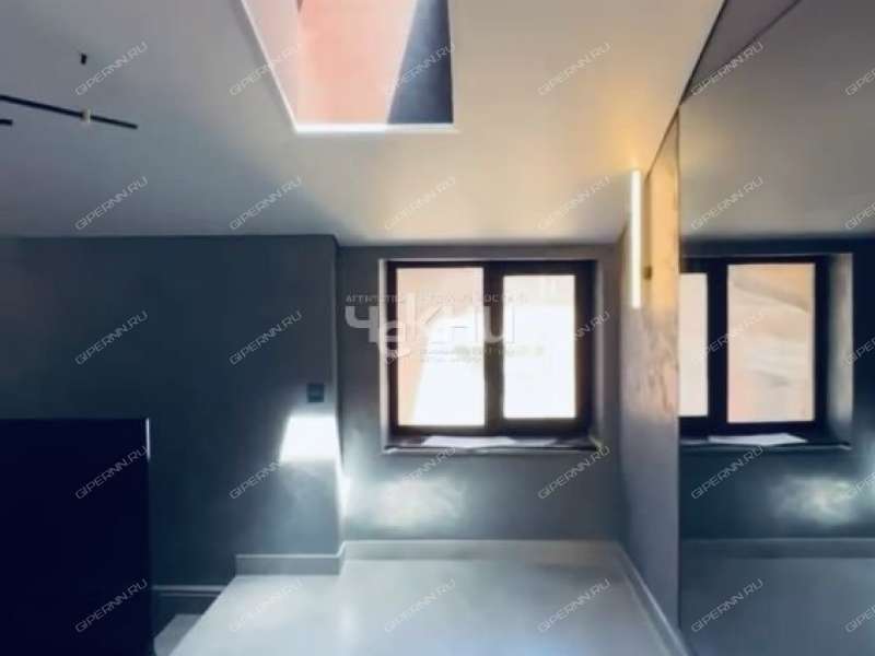 пятикомнатная квартира на улице Минина дом 18Б