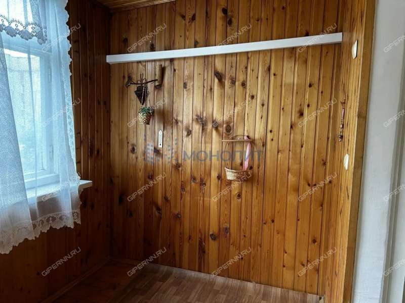 четырёхкомнатная квартира на улице Галкина дом 8А город Дзержинск