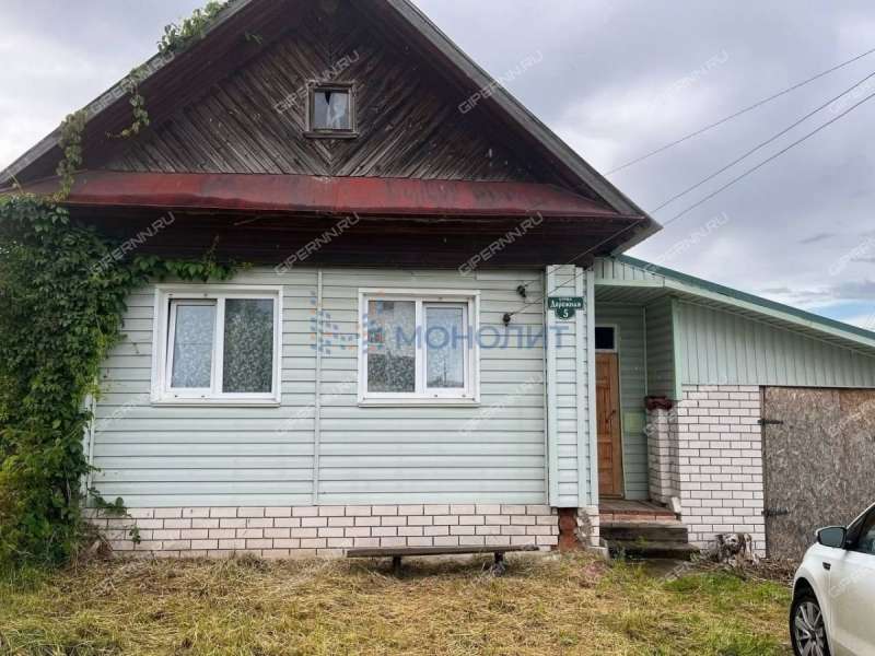 земельный участок 14,68 сотки Дорожная улица село Смольки