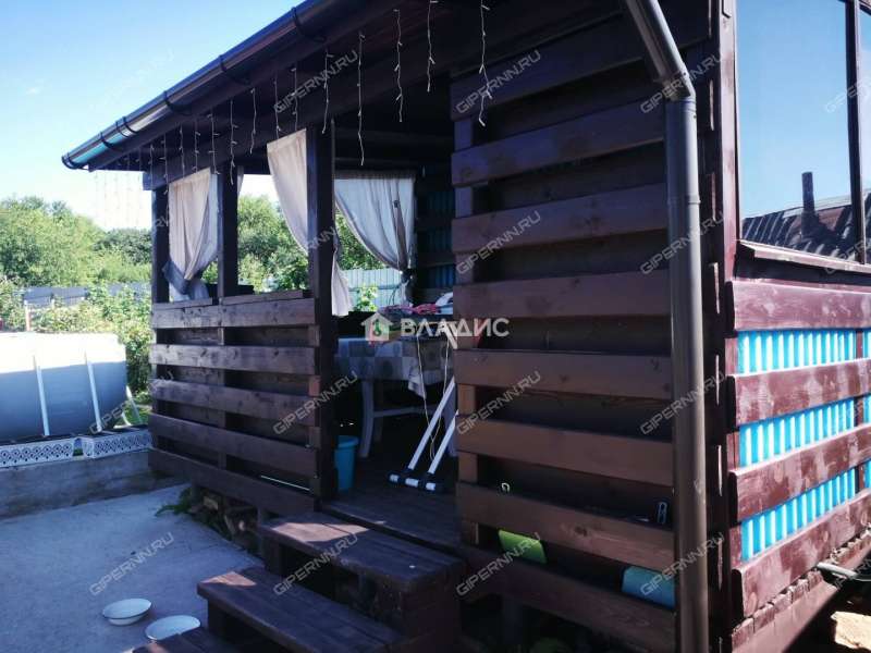 дом на Нагорной улице село Старково