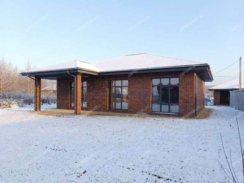 дом на улице Счастливая село Елховка