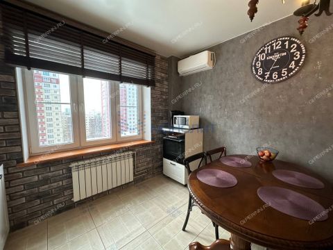 1-komnatnaya-b-r-60-letiya-oktyabrya-d-5a фото