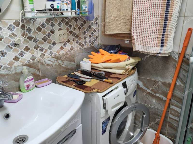 однокомнатная квартира на Молодёжной улице дом 8 город Дзержинск