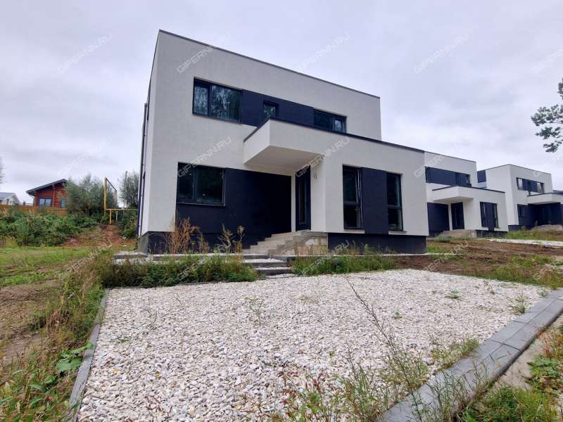 дом на Озерной улице деревня Бурцево