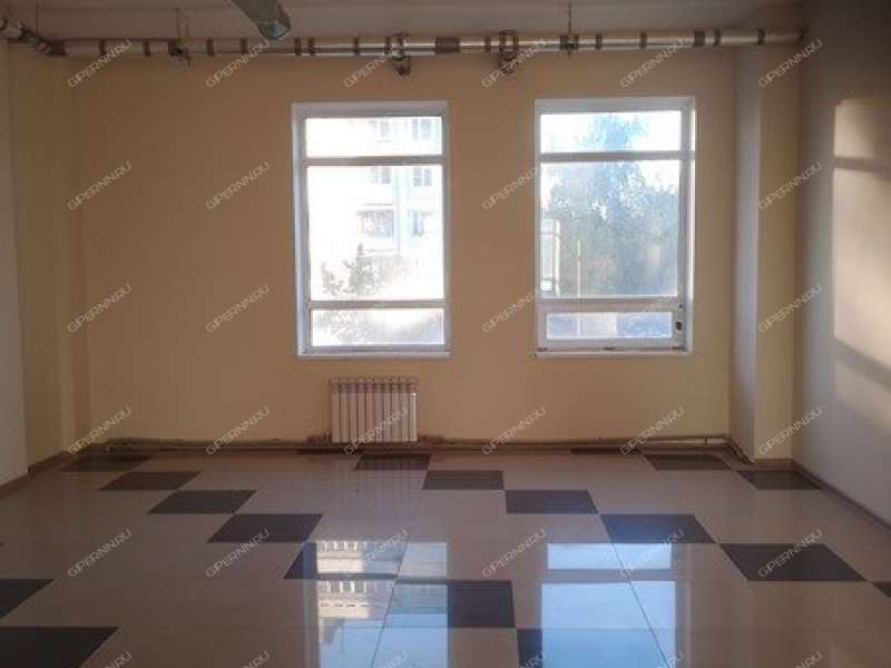 помещение под торговую площадь на Мельникова ул, д. 25