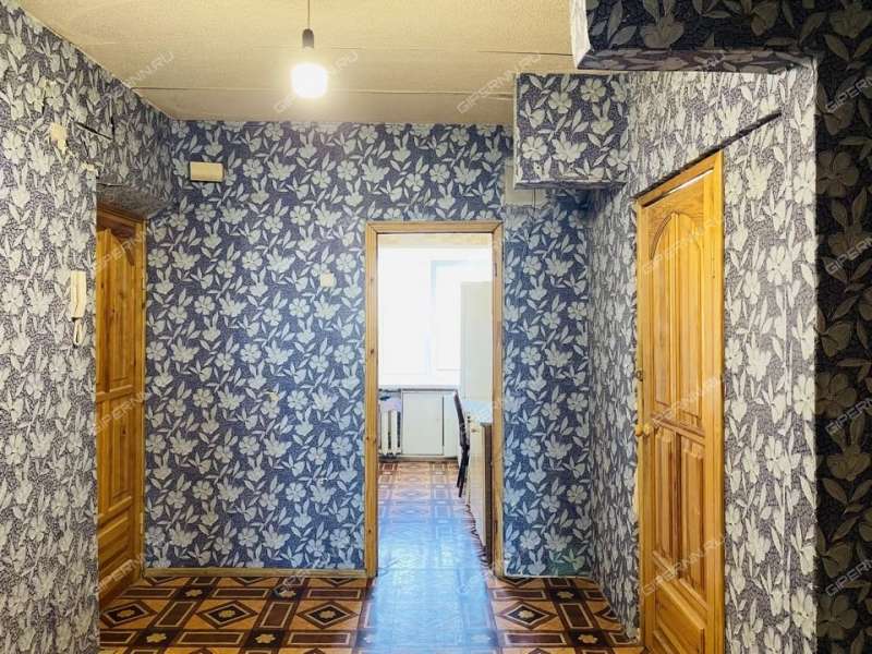 четырёхкомнатная квартира на Южном шоссе дом 21а