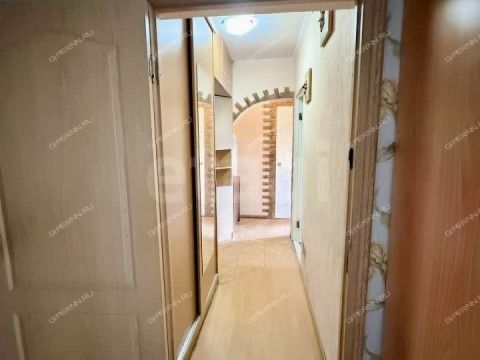 2-komnatnaya-b-r-zarechnyy-d-7-k1 фото