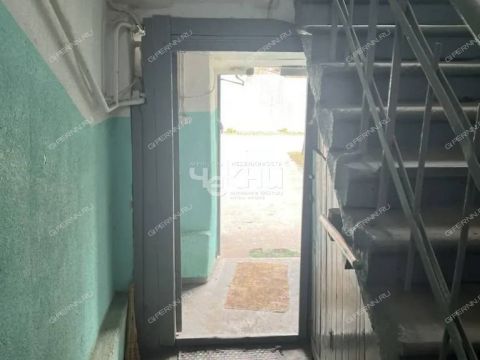 1-komnatnaya-ul-volzhskaya-d-15 фото