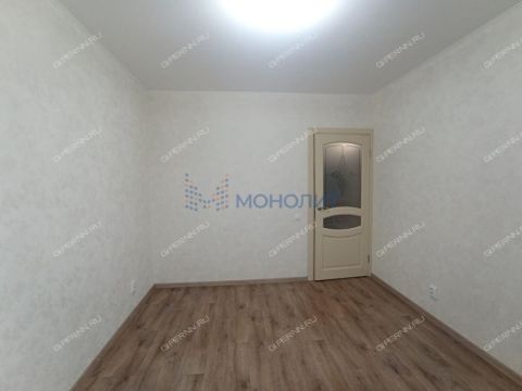 2-komnatnaya-ul-romantikov-d-1 фото