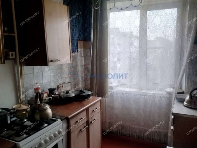 трёхкомнатная квартира на проспекте Бусыгина дом 45А