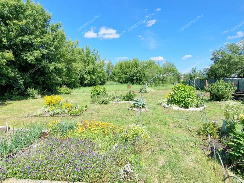 дом на 14 село Большое Мокрое