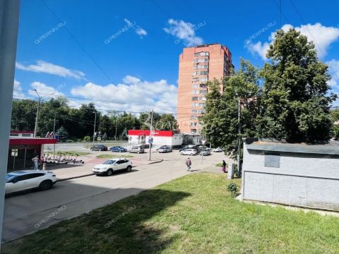 1-komnatnaya-prosp-molodezhnyy-d-20 фото