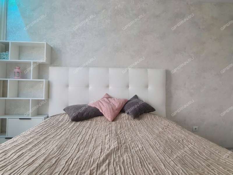 двухкомнатная квартира на улице Родионова дом 19