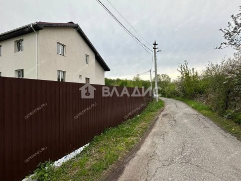 dom-kurortnyy-poselok-zelenyy-gorod-ul-zheleznodorozhnaya фото
