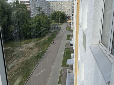 4-komnatnaya-ul-vasileva-d-31a фото