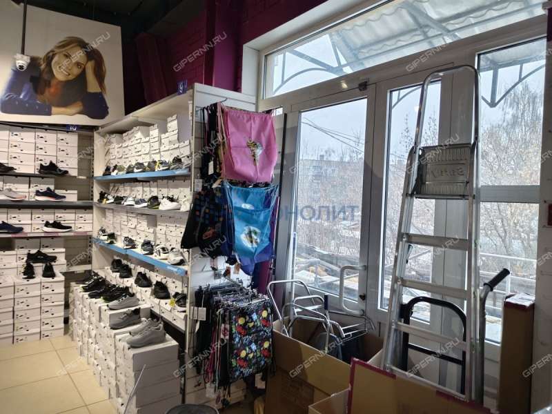 помещение под торговую площадь, недвижимость под общепит на Советской площади город Балахна