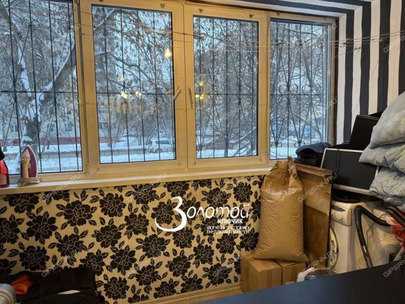 трёхкомнатная квартира на улице Челюскинцев дом 19