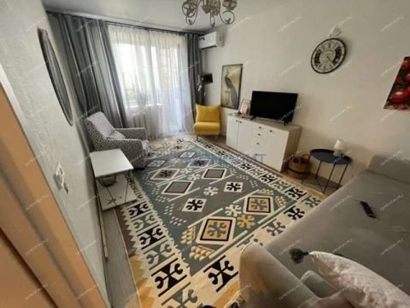 двухкомнатная квартира на Сормовском шоссе дом 15А