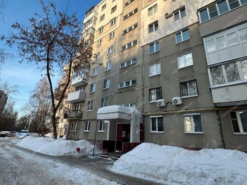 четырёхкомнатная квартира на улице Юлиуса Фучика дом 7