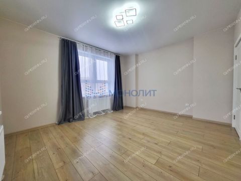 2-komnatnaya-ul-profinterna-d-17 фото