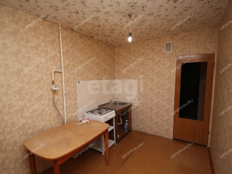 трёхкомнатная квартира на улице Сазанова дом 13