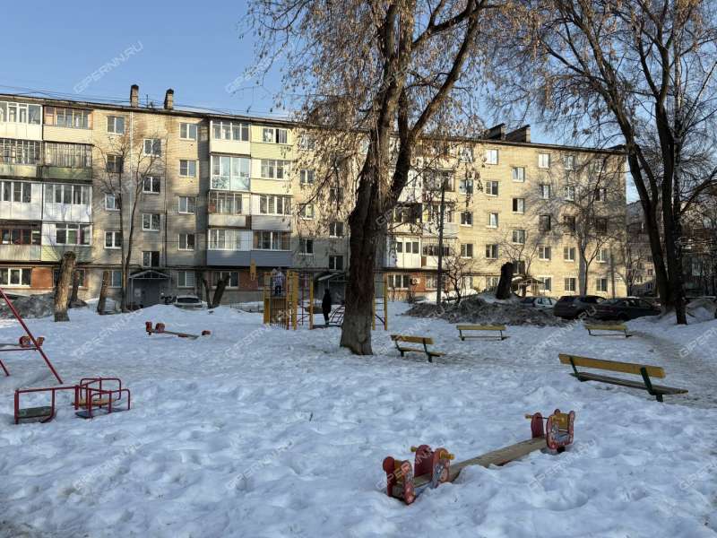 однокомнатная квартира на Заводской улице дом 15 к3