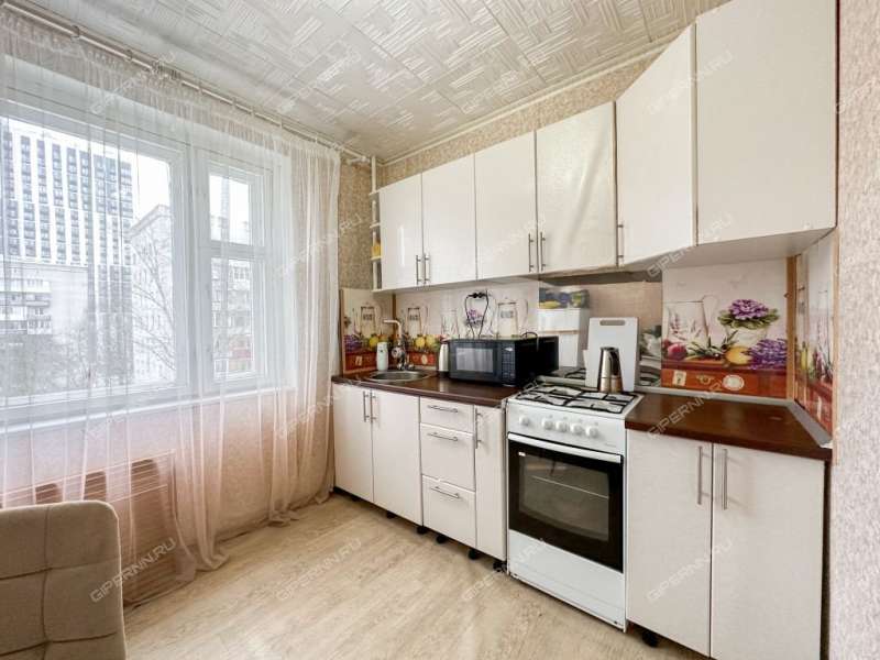 однокомнатная квартира на Мончегорской улице дом 3/2