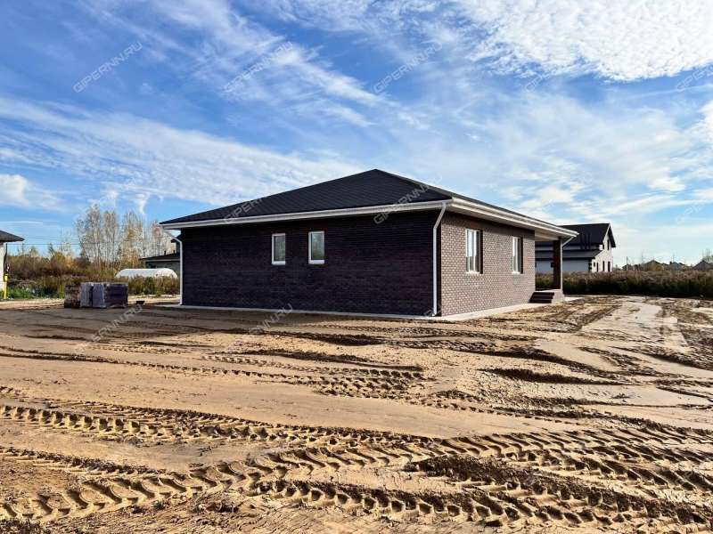 дом на улице Загородная Шерстнево