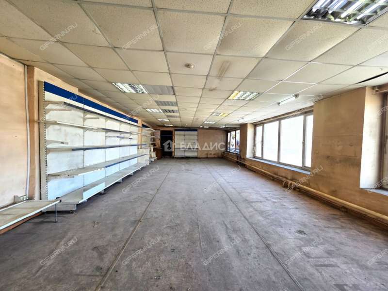 помещение под помещение свободного назначения на Народной улице