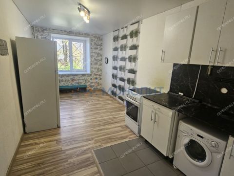 1-komnatnaya-ul-imeni-generala-ivlieva-d-32-k1 фото
