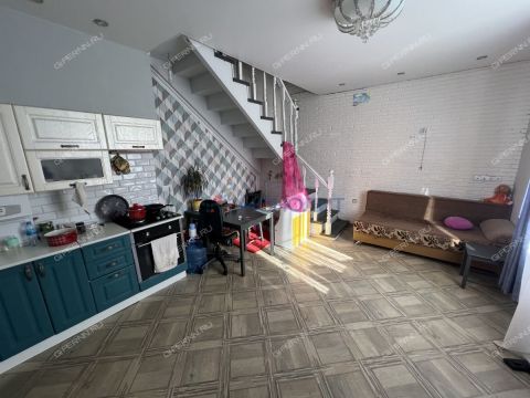 taunhaus-per-tretiy-tihiy-d-6 фото