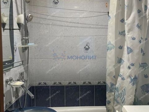 3-komnatnaya-ul-molitovskaya-d-2 фото