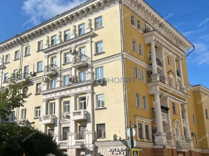 трёхкомнатная квартира на Большой Покровской улице дом 35а