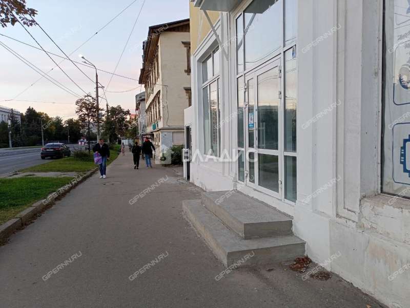 помещение под торговую площадь на улице Октябрьской Революции